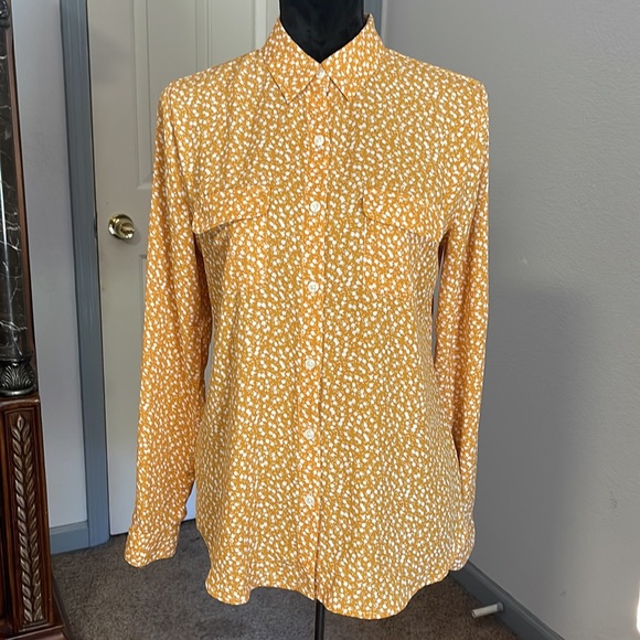 ***SOLD***Pretty flowery blouse***SOLD*** - Picture 1 of 7